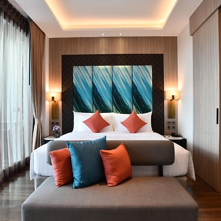 Skyview Resort Phuket Patong Beach Exterior photo A bedroom at the hotel