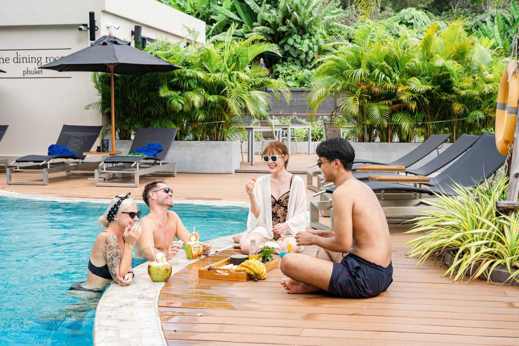 Skyview Resort Phuket Patong Beach Exterior photo Pool at The Royal
